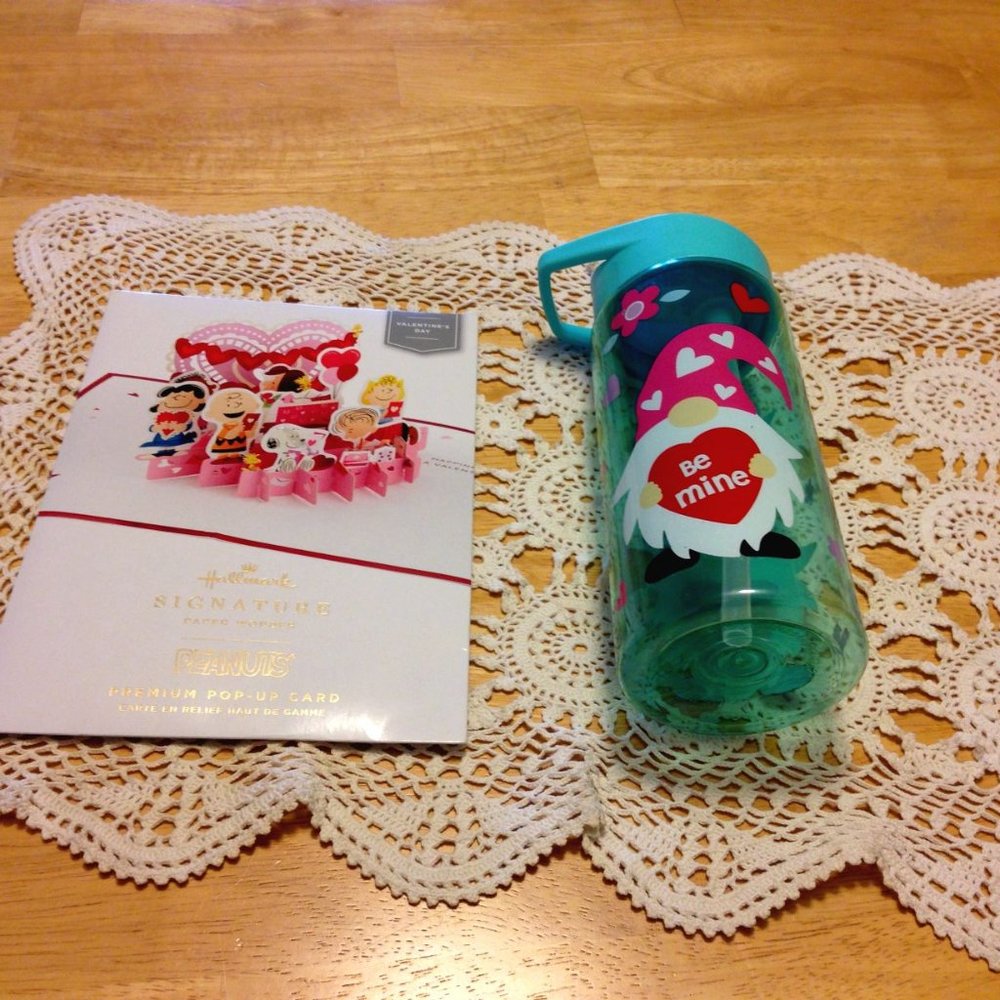 Gnome and Peanuts pop up for Valentine's Day
